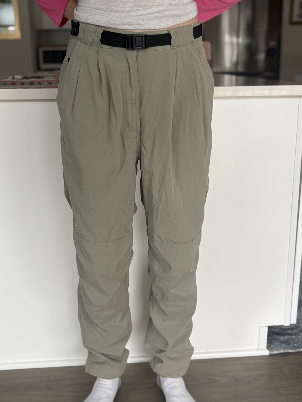 North Face Tan/Khaki 100% Nylon Elastic Waist w Belt Hiking Outdoor Pants Medium